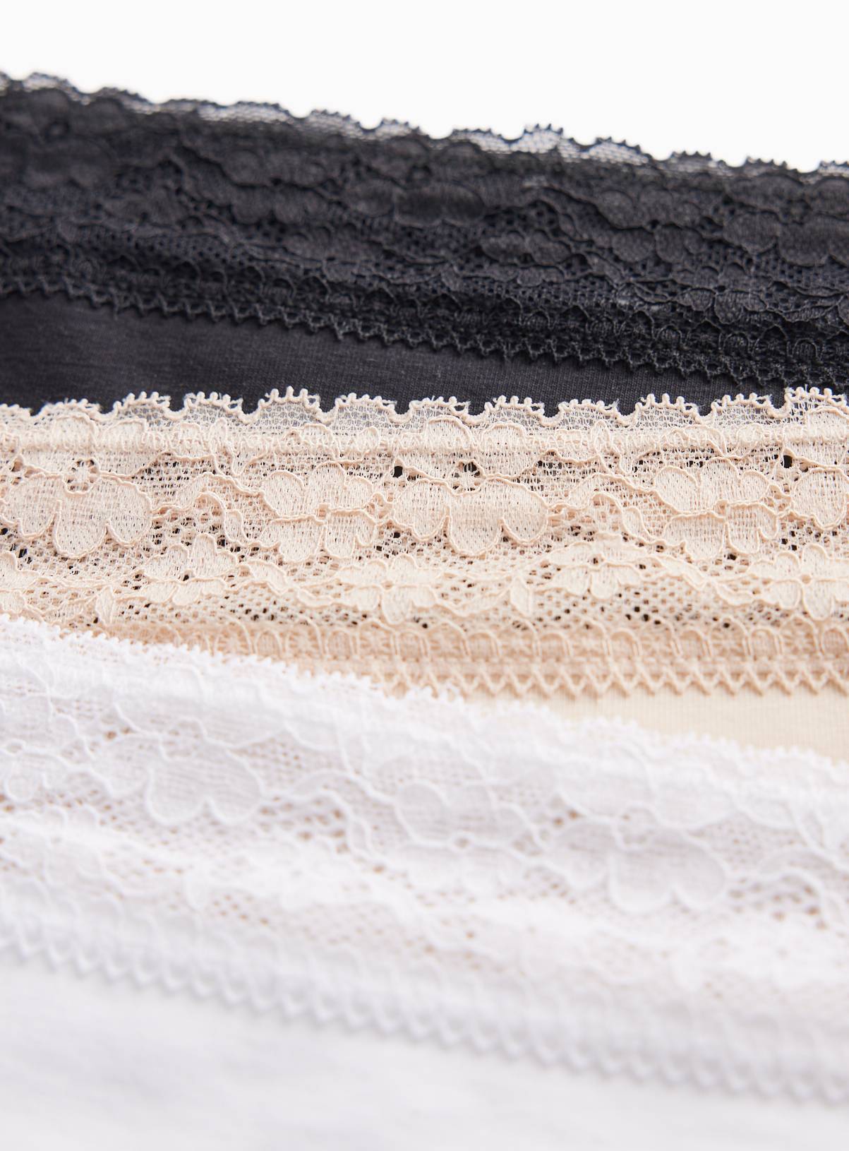 Lace Detail Shorts Knickers 5 Pack 6 - Image 3